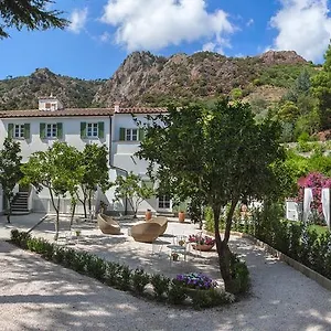 https://bb-il-casale-di-monserrato.it-tuscanyhotel.com