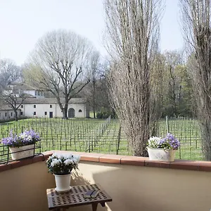 https://villa-stefania-noventa-padovana.hotelinveneto.com